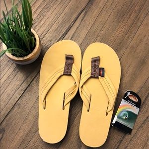 NEVER WORN! Yellow rainbow flip flops